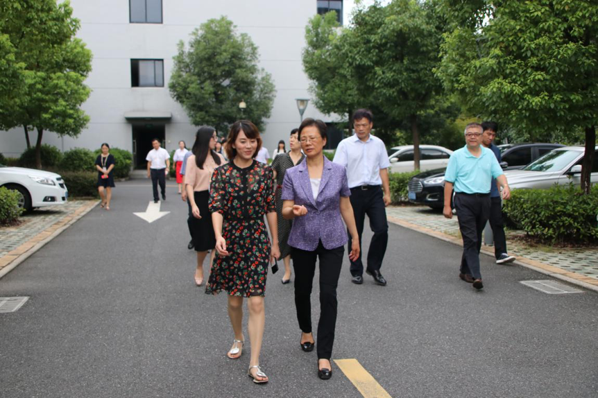 1534914450485514.png 20180819091904_4626.png