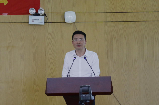 1534916232374592.png 20180706095941_9809.png